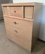 MCM Mengel Blonde Four Drawer Dresser (42.5”T,33”L,18”D)