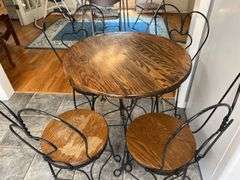 Parlor Table (30”T29”R) & Four Matching Chairs