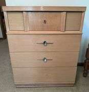 MCM Mengel Blonde Four Drawer Dresser (42.5”T,33”L,18”D)