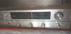 Shark Stereo w/ 8 Track, Turn Table & AM/ FM + Speakers (has power)