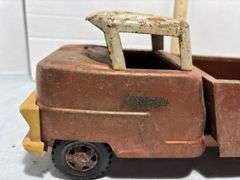1950's Structo Snub Nose Pick Up Truck