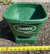 2 Scotts Fertilizer Spreaders