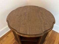 MCM Octagonal Wooden End Table (20”T,24”R)