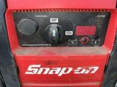 Snap On Deluxe Jumpstarter & 12V Power Supply