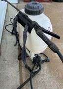Roundup Backpack Sprayer & 1 1/2 Gallon Groundwork Sprayer
