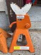 Pair of Three Ton Capacity Jacks