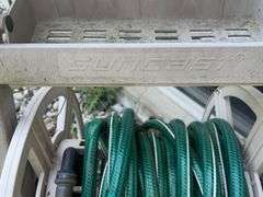Suncast Hose Reel w/ Three Hoses