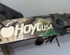 Mystic Rebel Right Hand Compound Bow by Hoyt USA