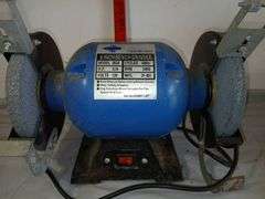 Cummins Six Inch Bench Grinder (has power)