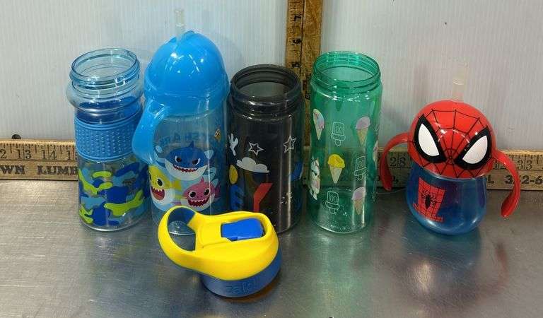 Kids Cups, Toys & Party Items