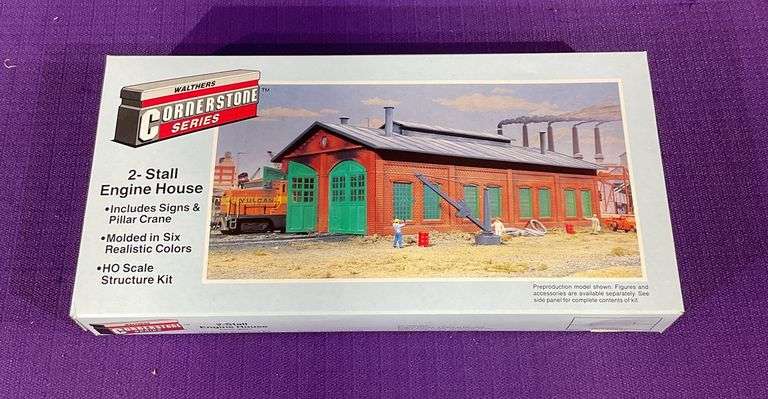 Walthers Cornerstone HO Scale 2-Stall Engine House Kit