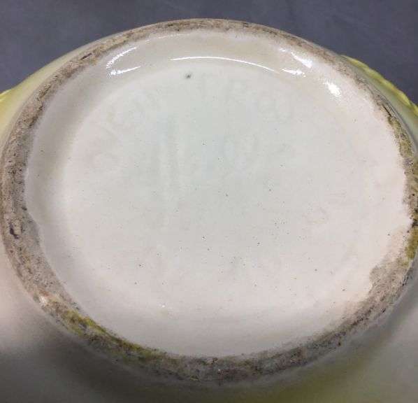 Shawnee and Hull Pottery Bowls