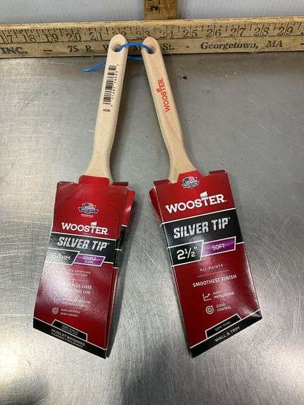 Wooster Silver Tip 2 1/2” New Paint Brushes