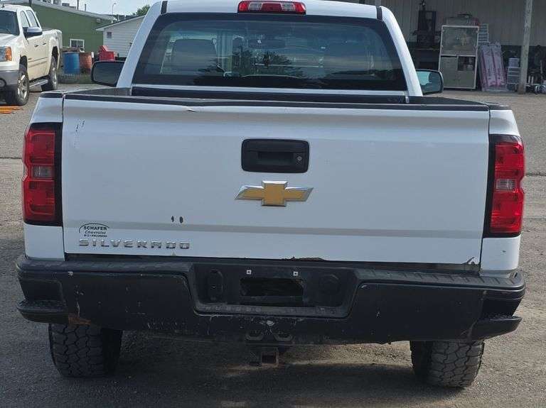 2016 Chevrolet Silverado Pickup 4 X 4
