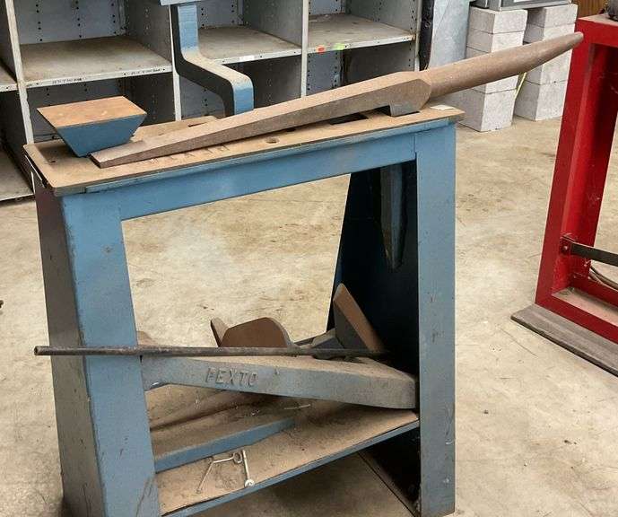 Pexto Tin Forming Stand & Tools