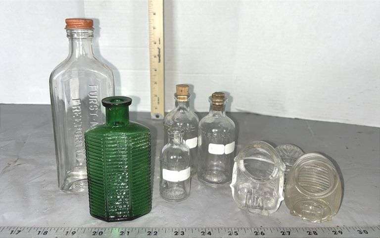 "Furst-McNess Co." Bottle Freeport, ILL, Medicine Bottle, Listerine Lambert Pharmacal Co. Bottles