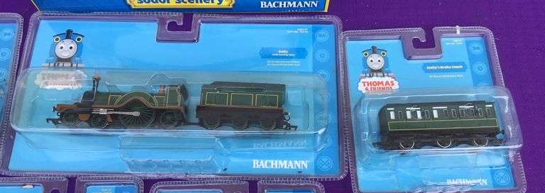 Bachmann Thomas & Friends Toy Train & Scenery