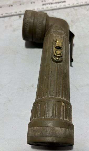 WW2 GI TL-122-D Flashlight & Other Various Flashlights
