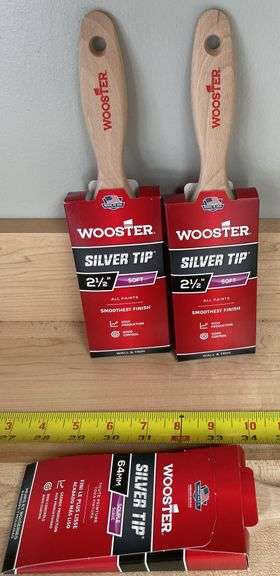 Wooster Silver Tip 2 1/2” Soft Paint Brushes(New)