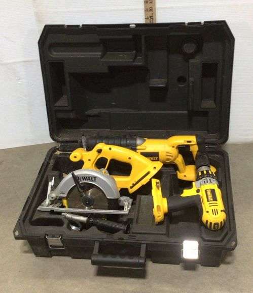 DeWalt Tool Set