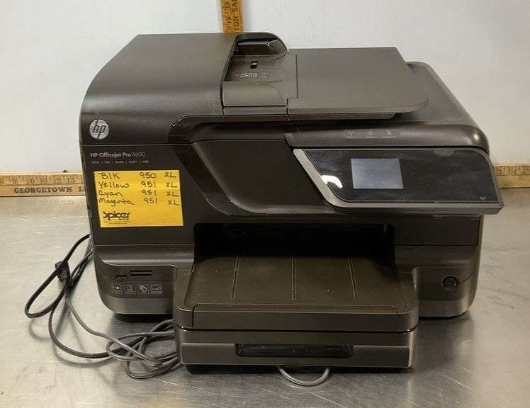 HP Officejet Pro 8600 Printer (powers on)