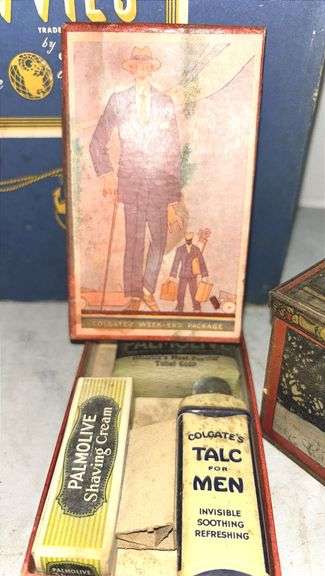 Vintage Colgate Men’s Weekend Package, Men’s Collars, Skivvies Box & Tin