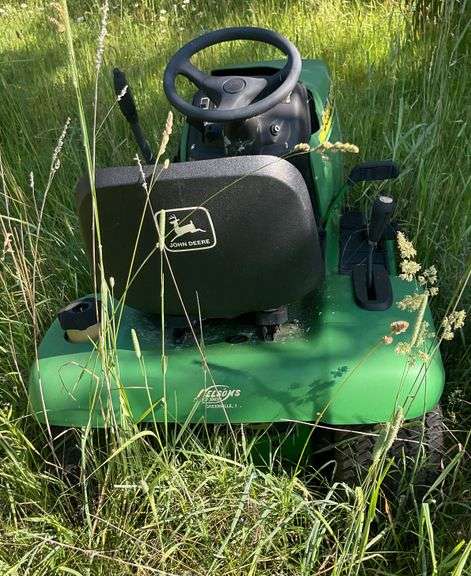 John Deere LX227 Lawnmower Non Running
