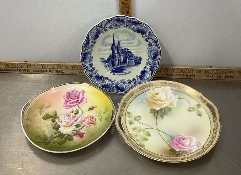(3) Collectible Plates