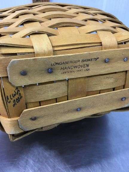 Small Longaberger Basket With Insert