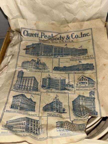 Victorian Detachable Shirt Collars With Original Arrow Box and Packaging
