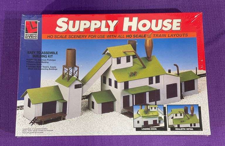 Life-Like No. 1398 HO Scale Supply House Building Kit NIB