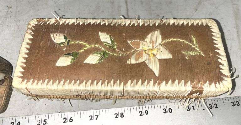 Quill Box & Variety of Cufflinks