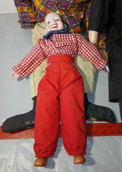 Howdy Doody, Charlie Mccarthy & Other Ventriloquist Dolls