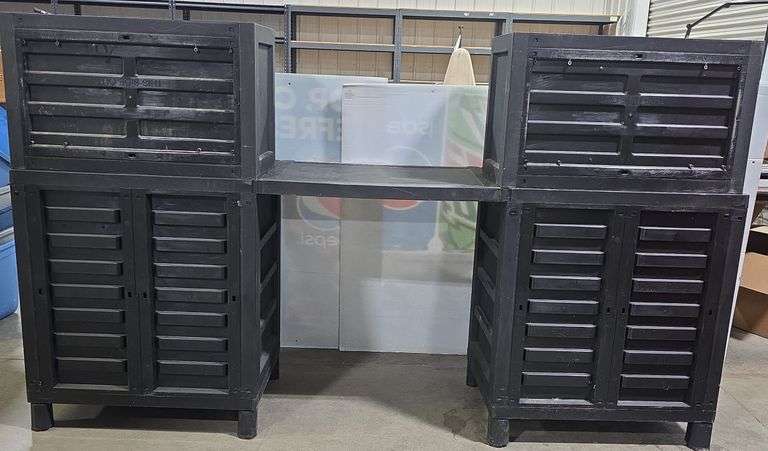 5 Piece Garage Workstation with 2 Upper Cabinets