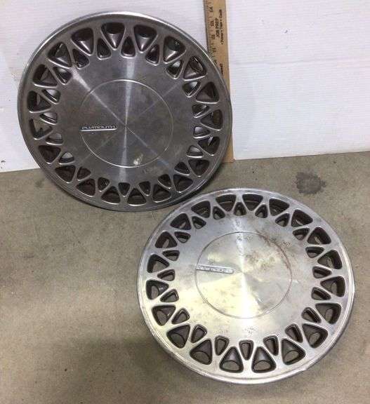 Plymouth Hub Caps