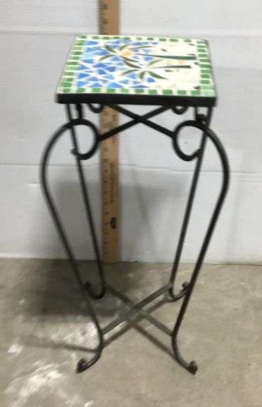 Palm Tree Tile Top Plant Stand 22” Tall 9”x9”