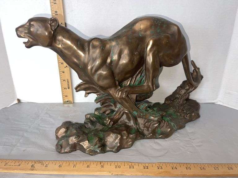 Bronze Mountain Lion Sculpture