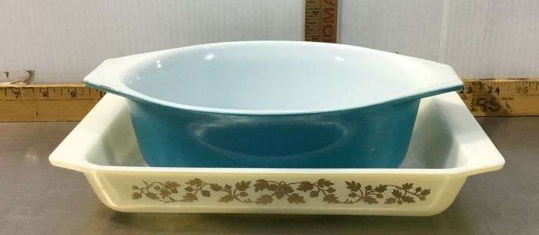 PYREX Horizon Blue and Gold Acorn Casserole Dishes