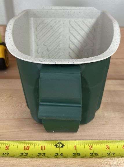 Wooster Pelican Pail & Extra Liners(New)