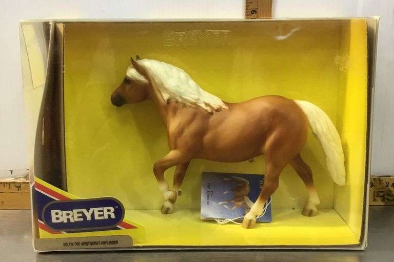 Breyer Horse No. 774 TOF Aristocrat-Halflinger