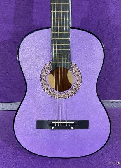 Acoustic 6 String Guitar
