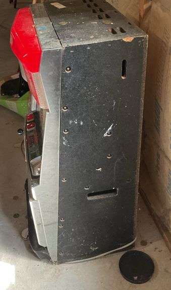 Aruze Continental B Token Slot Machine