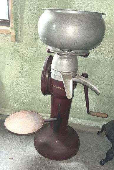 McCormick-Deering Cream Separator with Owner’s Manual