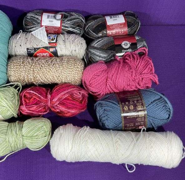 Collection of Yarn & Started Projects W/ Tote