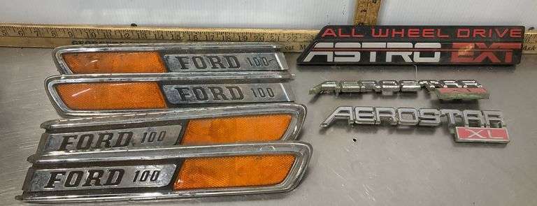 Automobile & Truck Signs