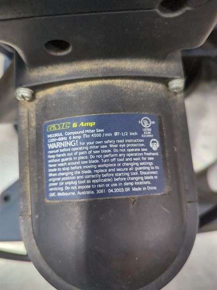 GMC 7 1/2" Compound Miter Saw (seller advises it works)