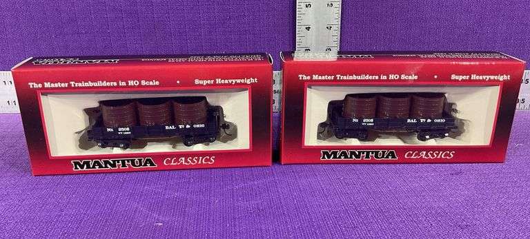 Pair of Mantua Classics HO Scale 28' Wooden 1860s Water Car for the Baltimore & Ohio (B&O) Railroad