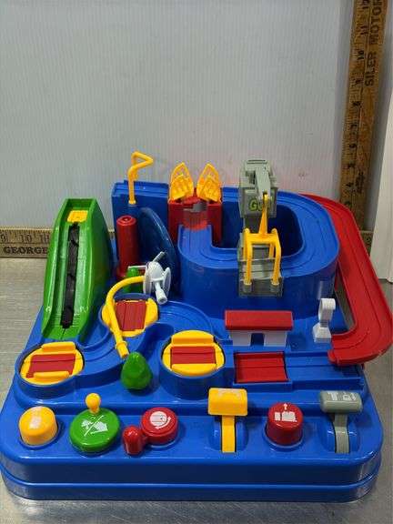 Kids Cups, Toys & Party Items