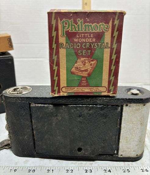 Kodak Brownie Box Camera, Two Kodak Film Fold Cameras, & Kodak Autographic 122 Film w/ Box