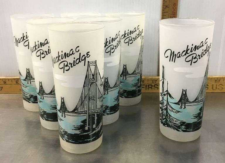 1950’s Michigan Souvenir Glasses, Soo Locks (3), Hatrwick Pines (1), Mackinac Bridge (7)